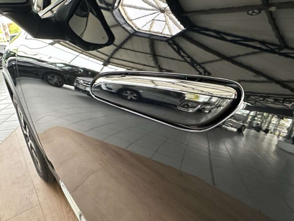 Mercedes-Benz GLB 250 - Imagem 12