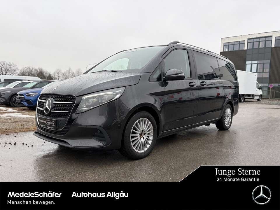 Mercedes-Benz V 220 - Imagem 1