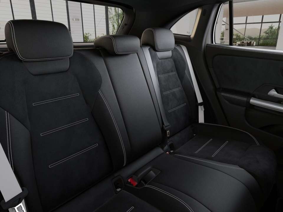 Mercedes-Benz GLA 200 - Imagem 9