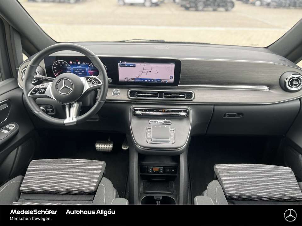 Mercedes-Benz V 250 - Imagem 13