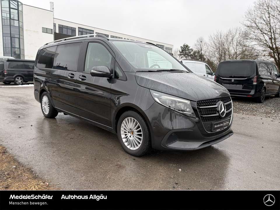 Mercedes-Benz V 220 - Imagem 10