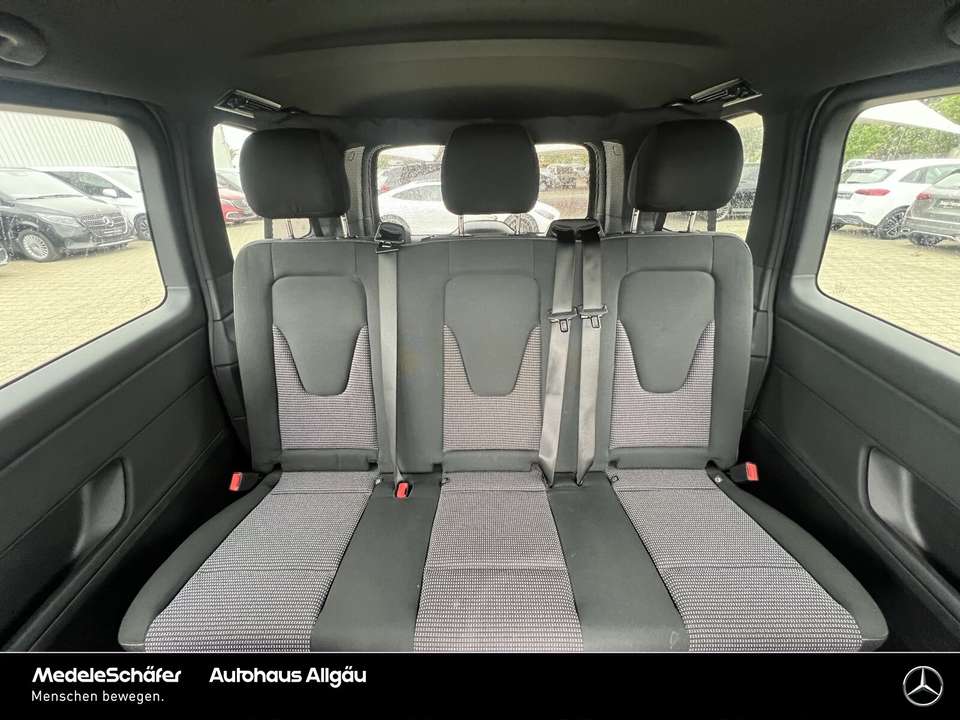 Mercedes-Benz V 250 - Imagem 15