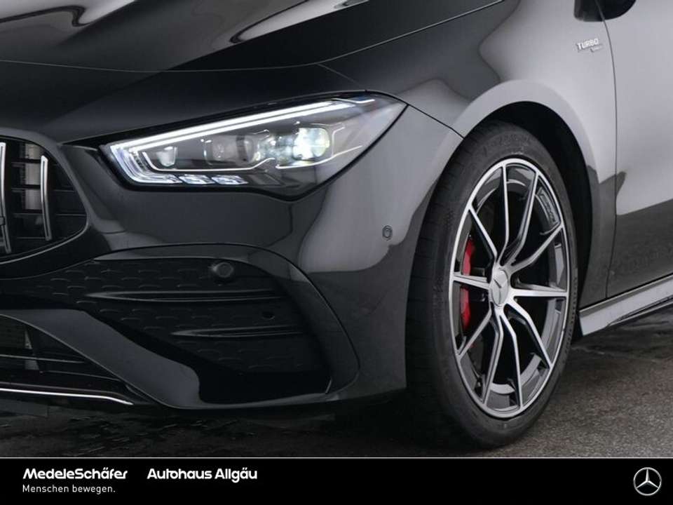 Mercedes-Benz CLA 35 AMG - Imagem 3