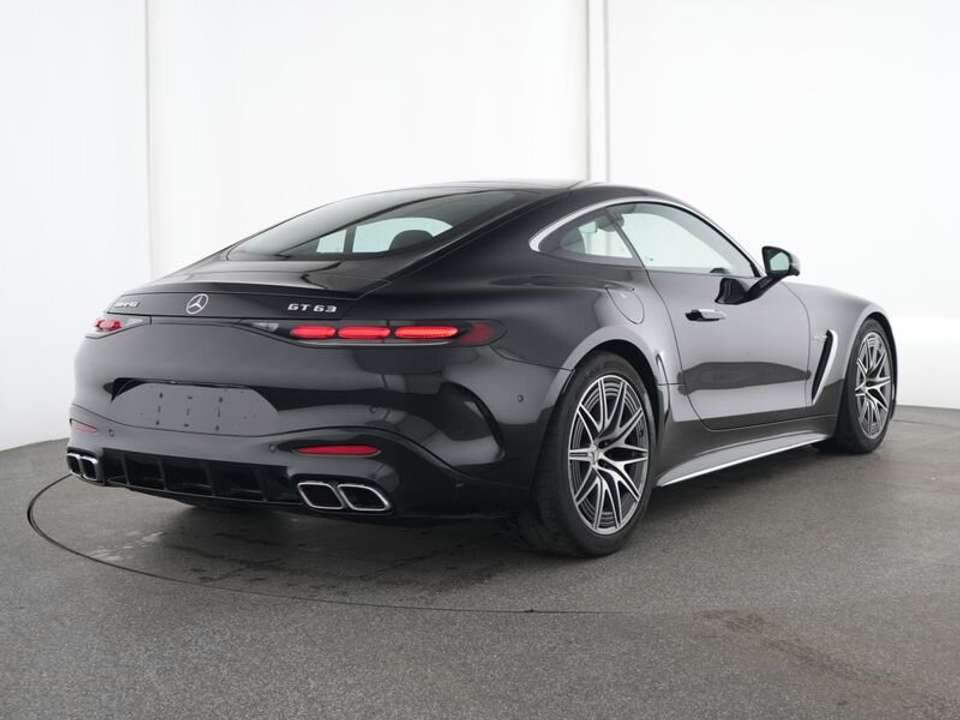 Mercedes-Benz AMG GT - Imagem 3