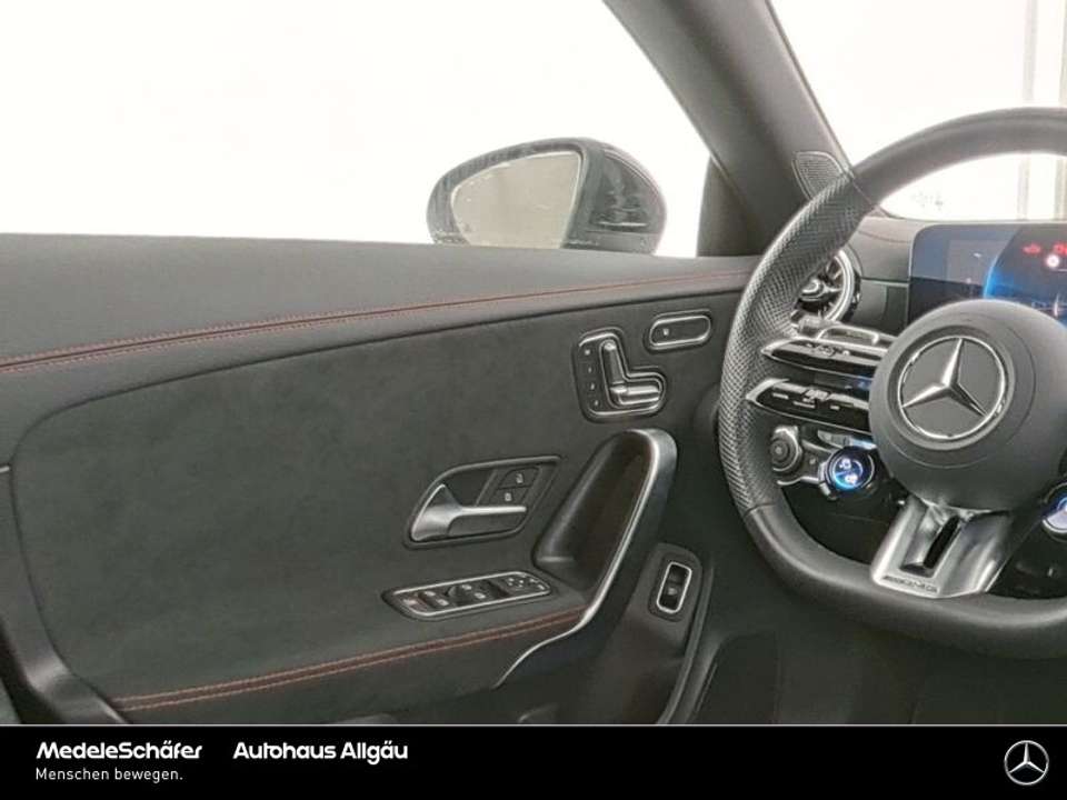 Mercedes-Benz CLA 35 AMG - Imagem 5