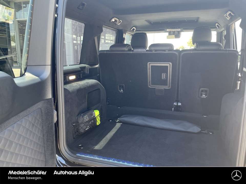Mercedes-Benz G 400 - Imagem 13