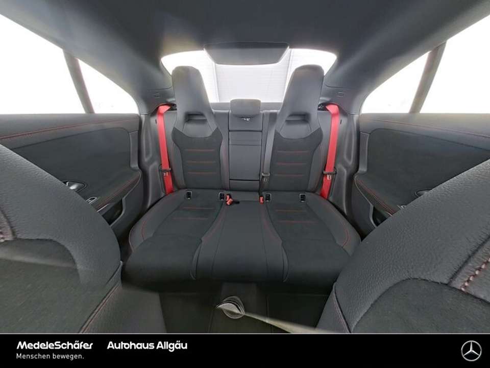 Mercedes-Benz CLA 35 AMG - Imagem 9