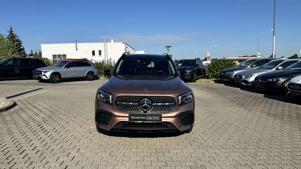 Mercedes-Benz GLB 250 - Imagem 2