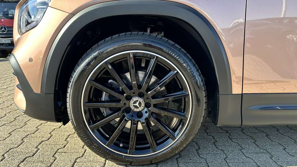 Mercedes-Benz GLB 250 - Imagem 9