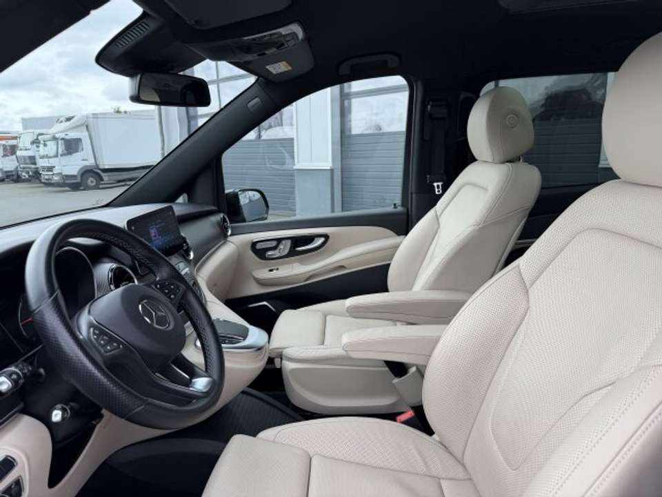 Mercedes-Benz V 300 - Imagem 14