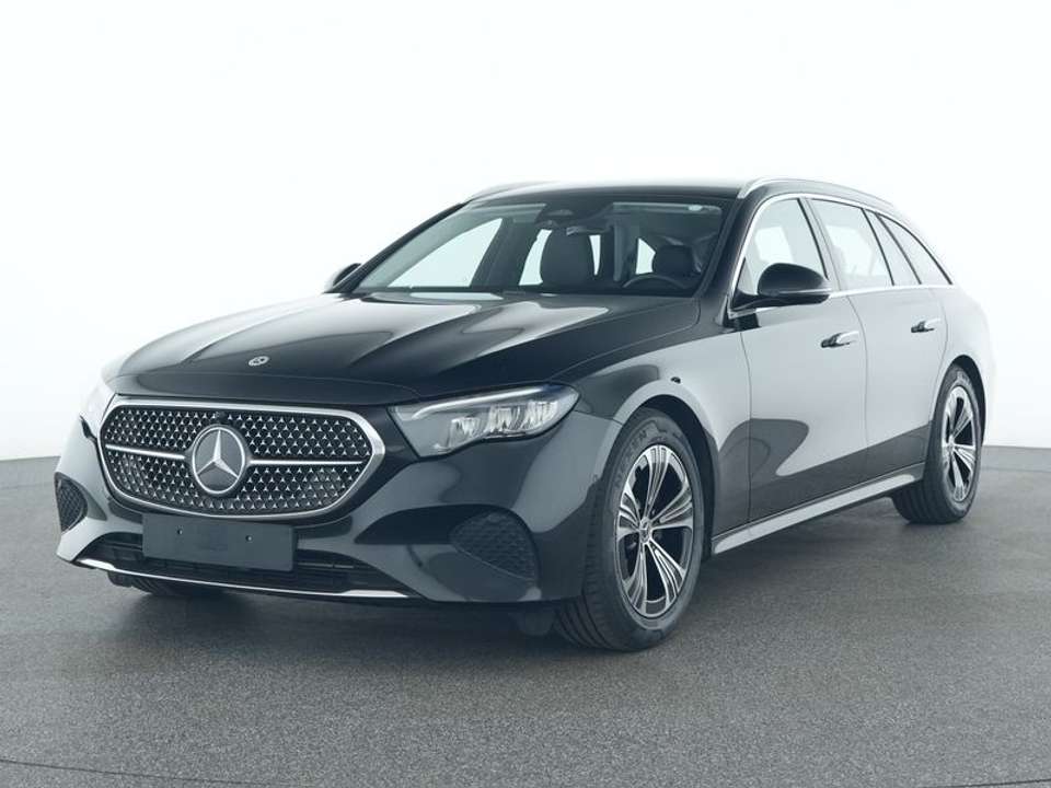 Mercedes-Benz E 220 - Imagem 1