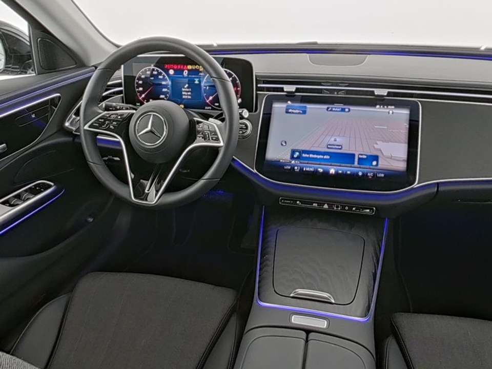 Mercedes-Benz E 220 - Imagem 5