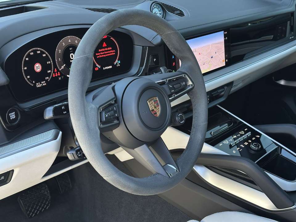 Porsche Cayenne - Imagem 7