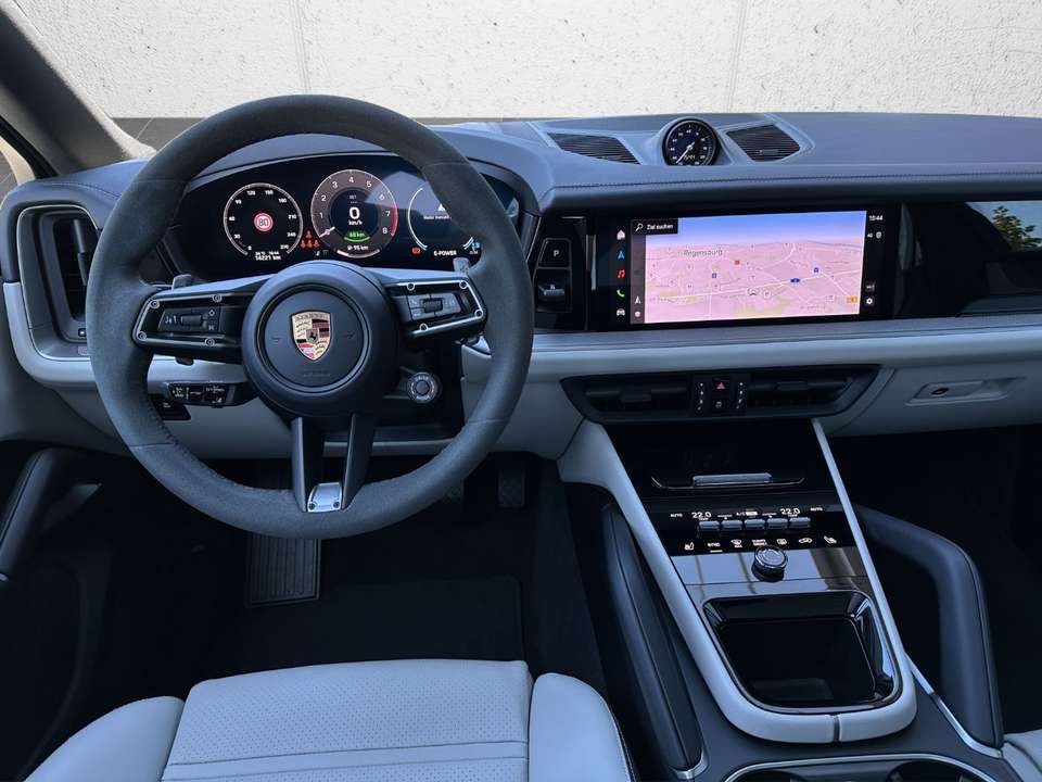 Porsche Cayenne - Imagem 9