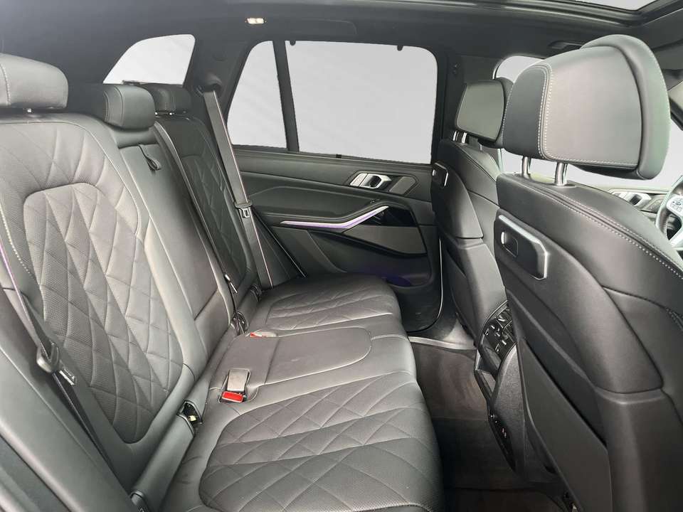 BMW X5 - Imagem 13