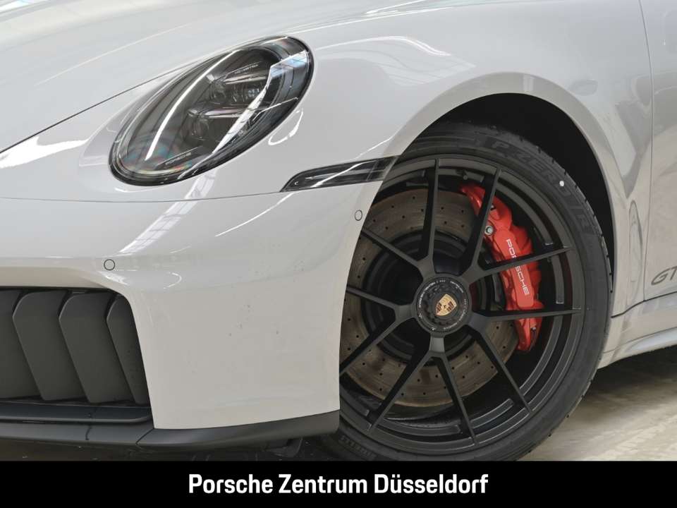 Porsche 992 - Imagem 6