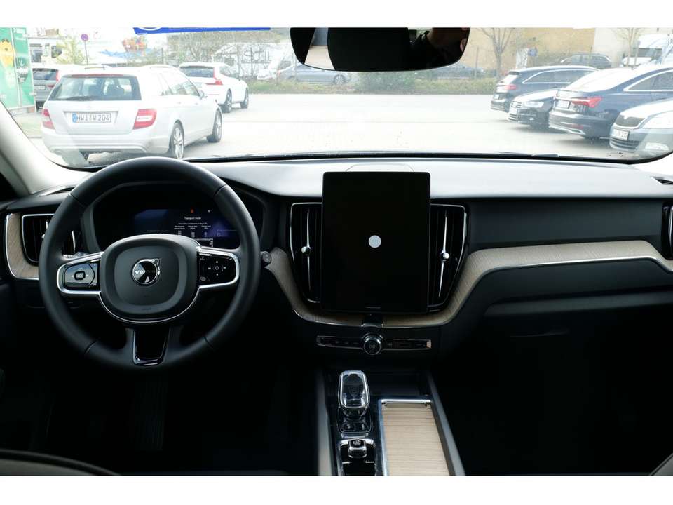 Volvo XC60 - Imagem 11