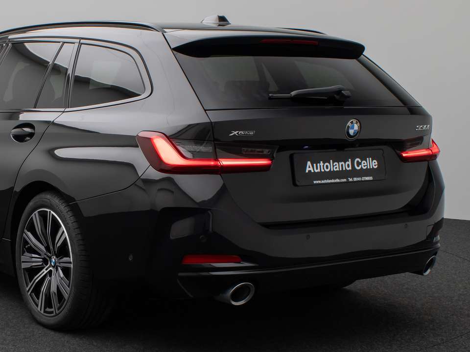 BMW 330 - Imagem 15