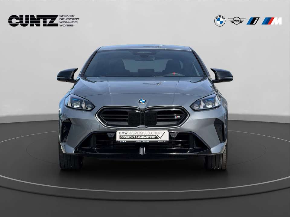 BMW 235 - Imagem 2