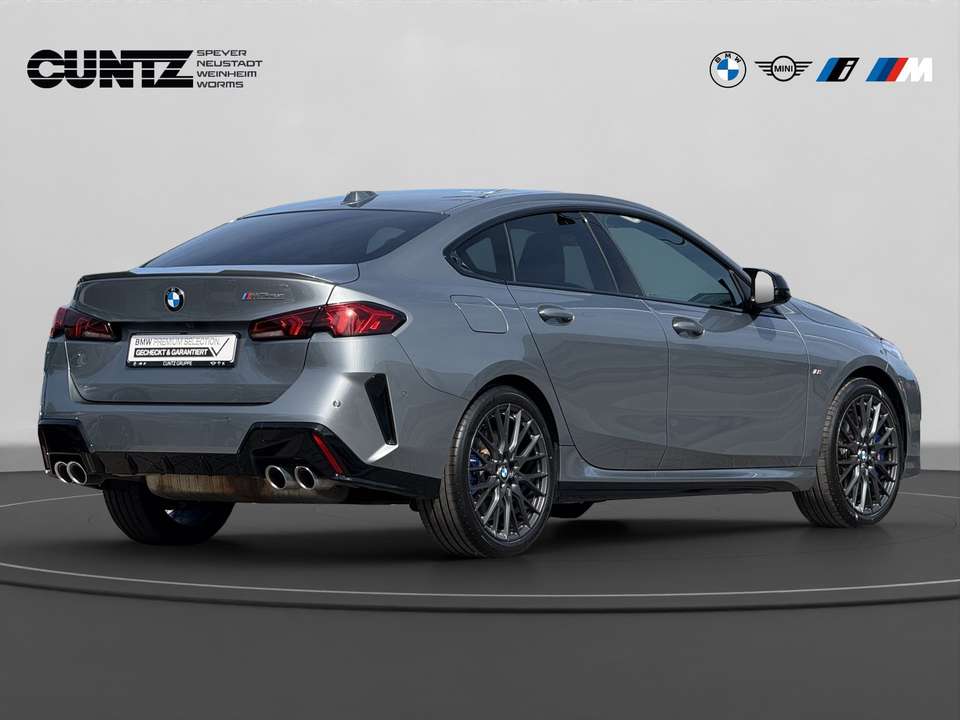 BMW 235 - Imagem 5