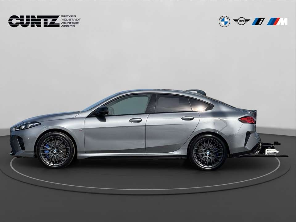 BMW 235 - Imagem 8