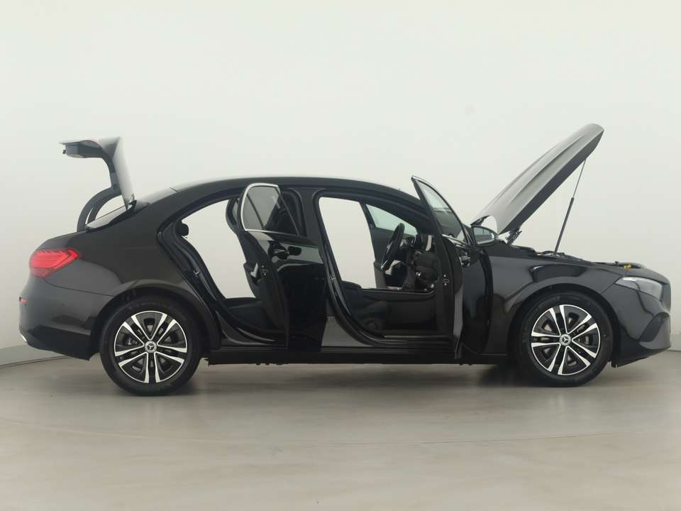 Mercedes-Benz A 180 - Imagem 9