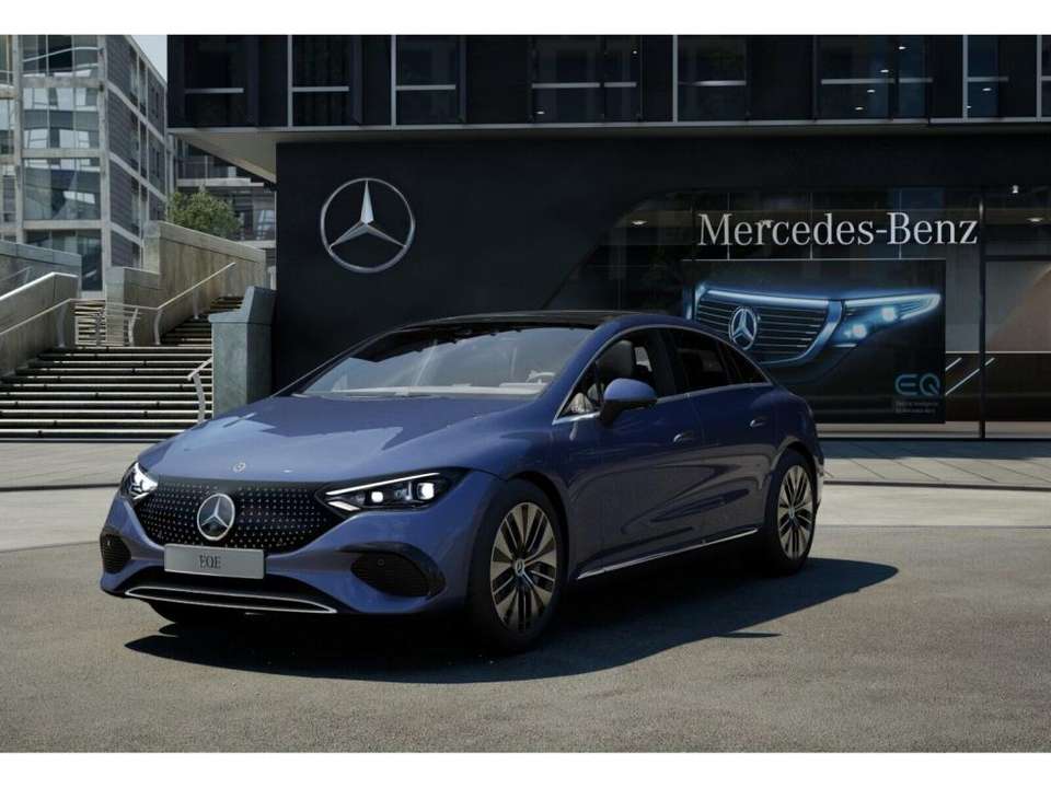 Mercedes-Benz EQE 350 - Imagem 1