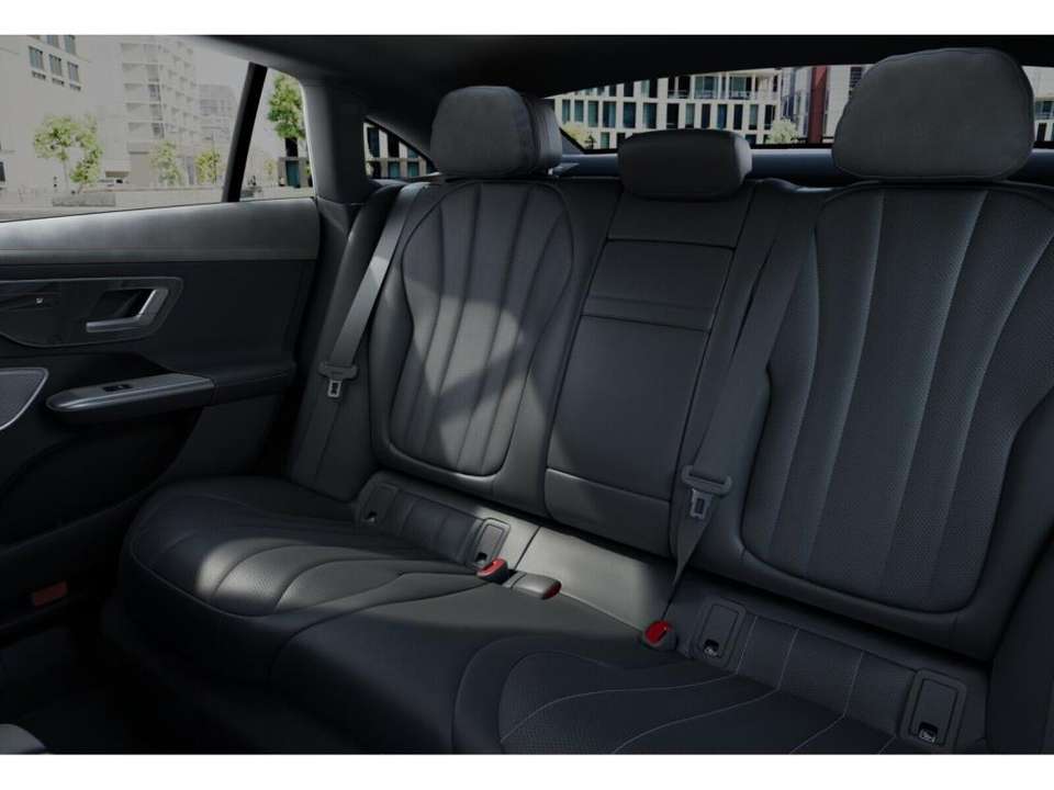 Mercedes-Benz EQE 350 - Imagem 9