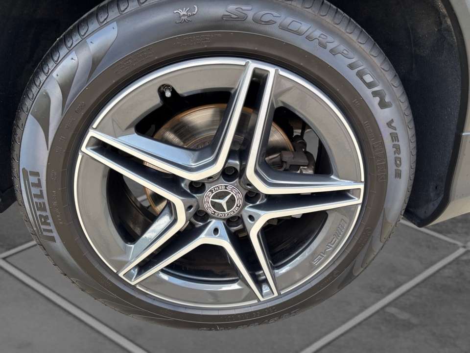 Mercedes-Benz GLC 400 - Imagem 5