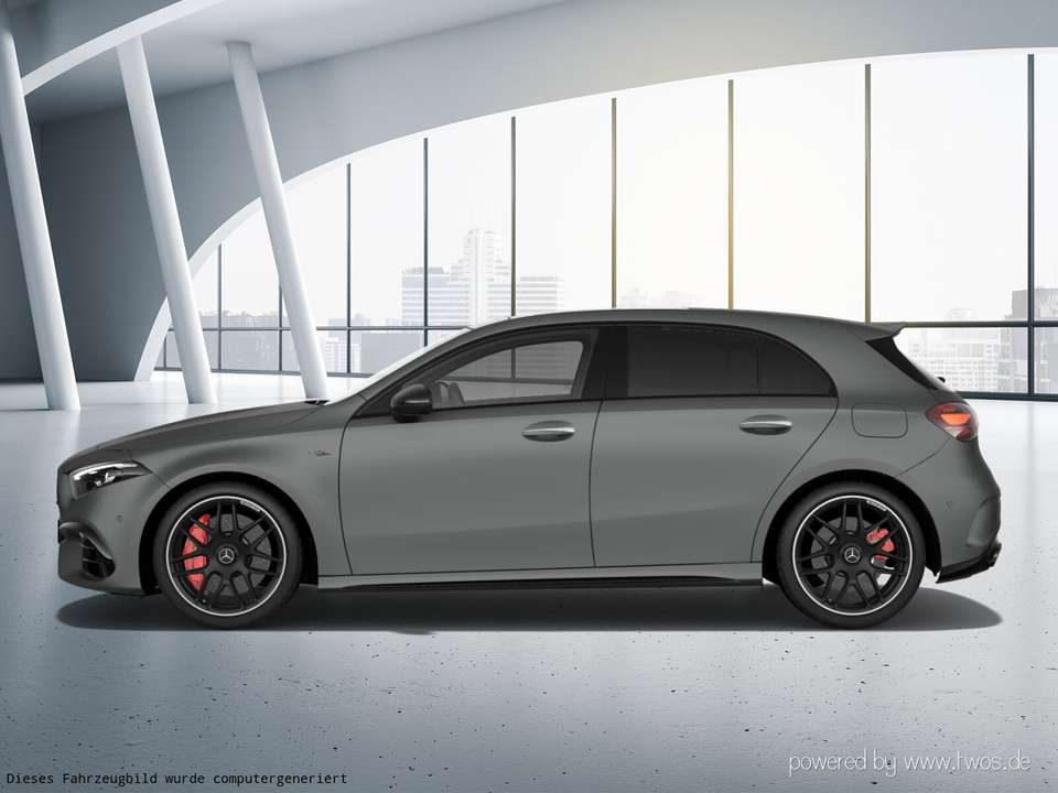 Mercedes-Benz A 45 AMG - Imagem 13