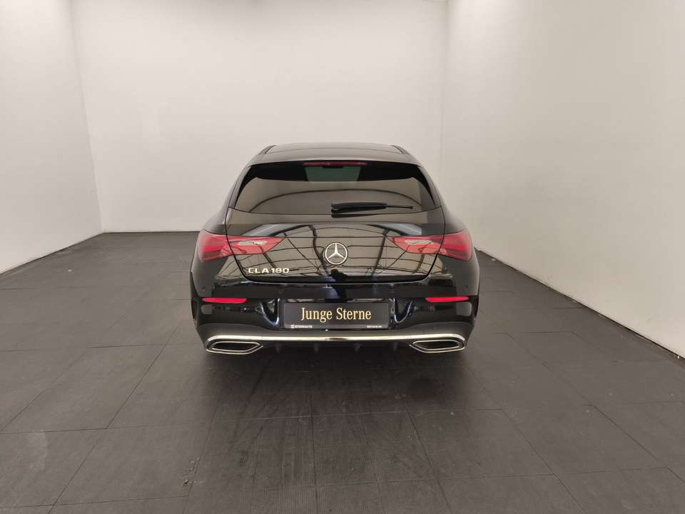 Mercedes-Benz CLA 180 - Imagem 6