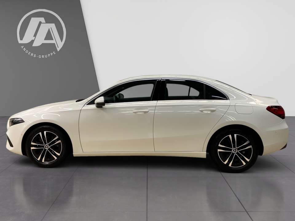 Mercedes-Benz A 180 - Imagem 5