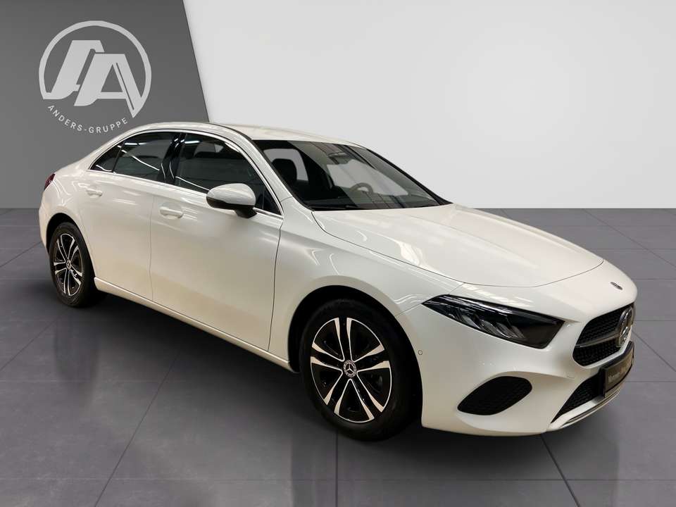 Mercedes-Benz A 180 - Imagem 6