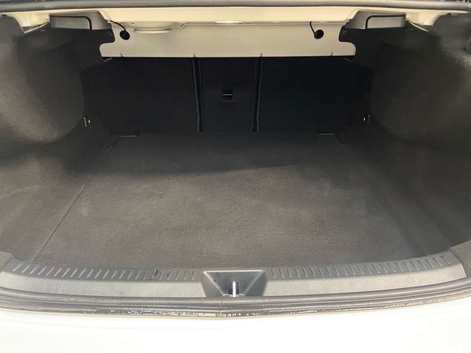Mercedes-Benz A 180 - Imagem 8