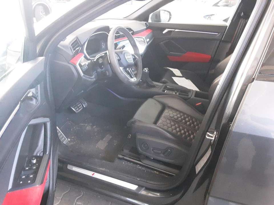 Audi RS Q3 - Imagem 6