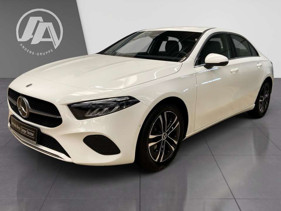 Mercedes-Benz A 180 - Imagem 15
