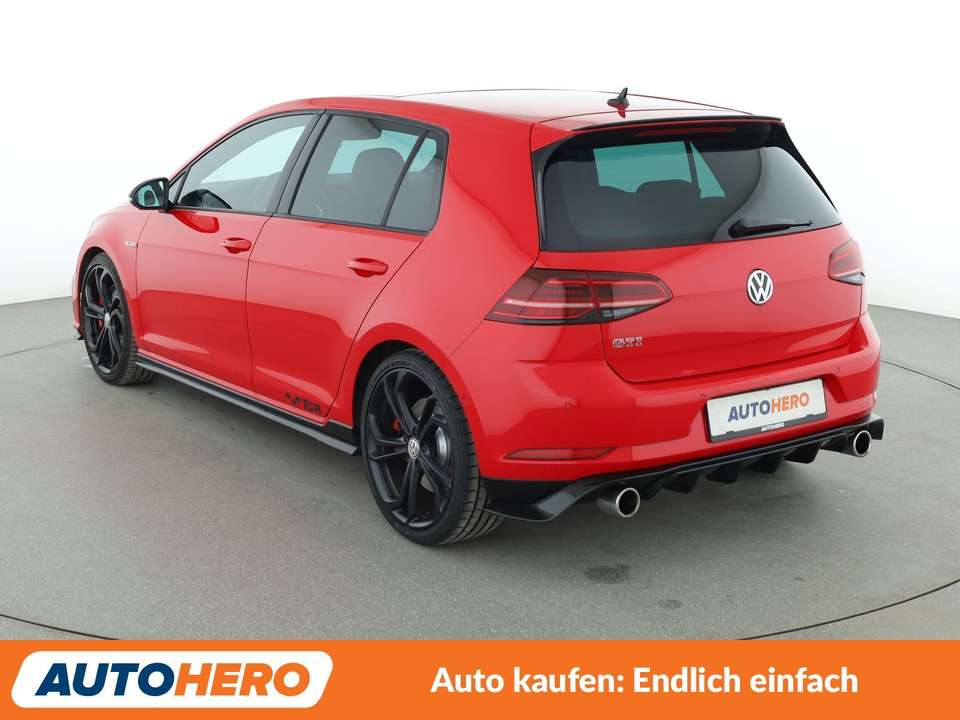 Volkswagen Golf GTI - Imagem 4