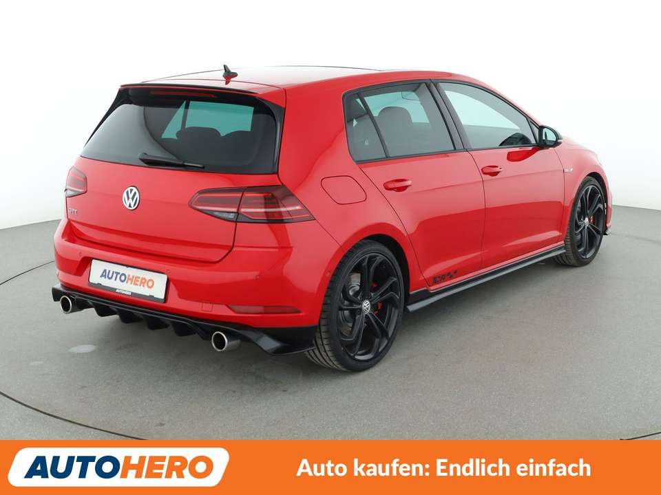 Volkswagen Golf GTI - Imagem 6