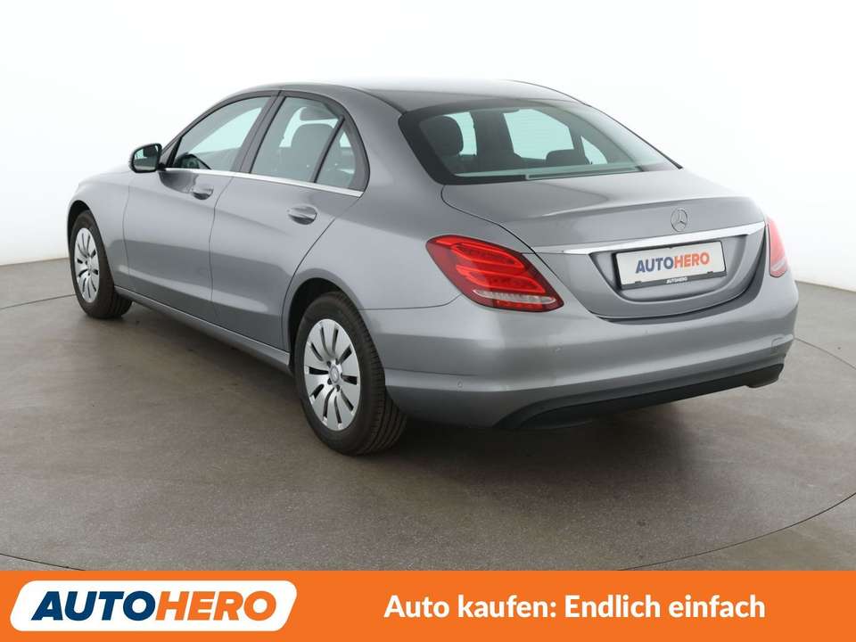 Mercedes-Benz C 250 - Imagem 4