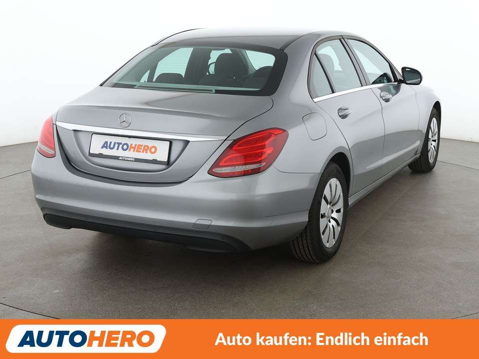 Mercedes-Benz C 250 - Imagem 6