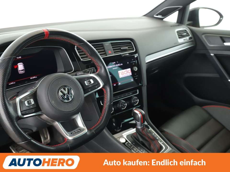 Volkswagen Golf GTI - Imagem 11