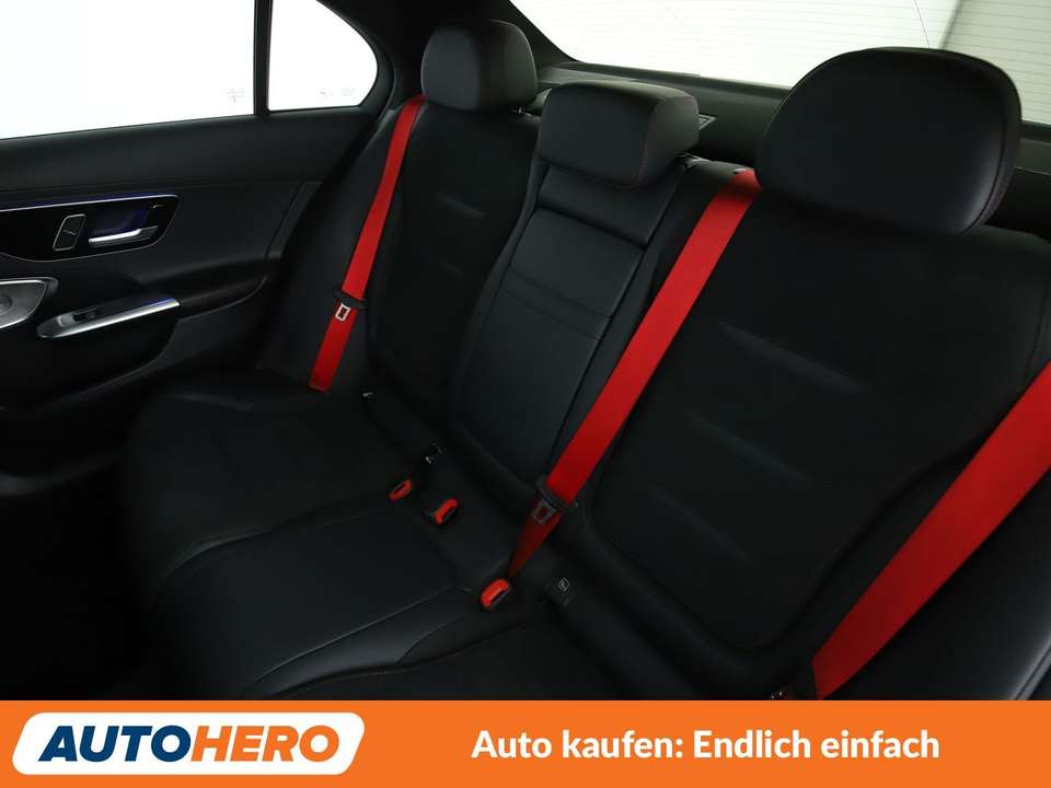 Mercedes-Benz C 43 AMG - Imagem 14