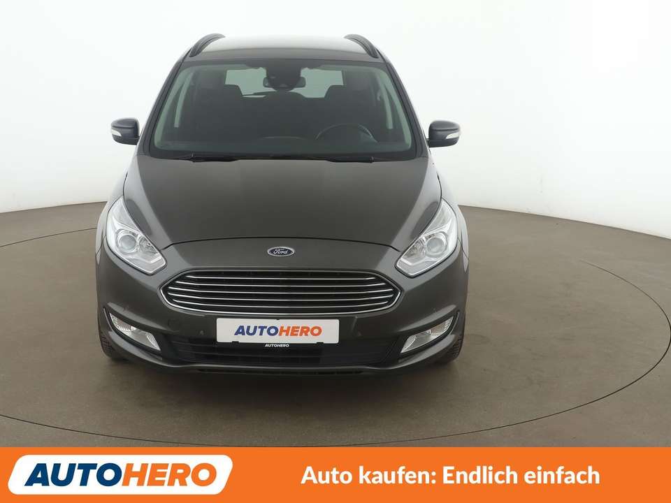 Ford Galaxy - Imagem 9