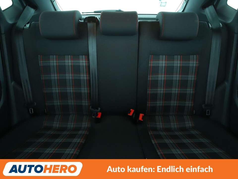 Volkswagen Polo - Imagem 15