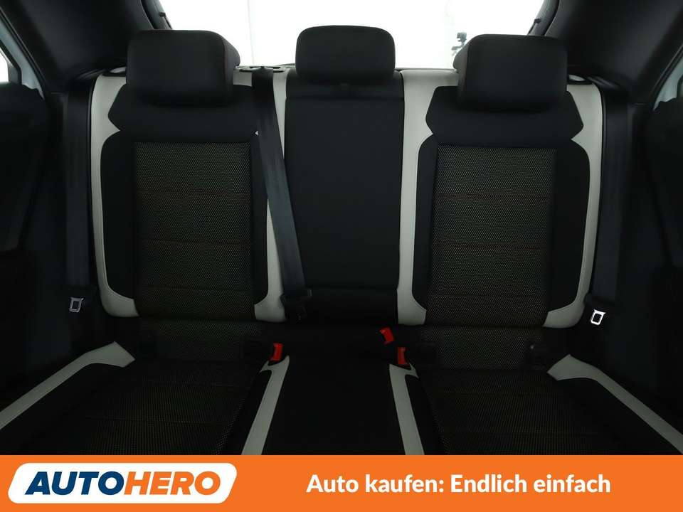 Volkswagen T-Roc - Imagem 15