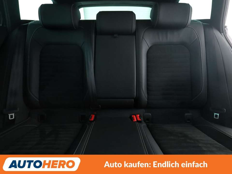 Volkswagen Passat - Imagem 15