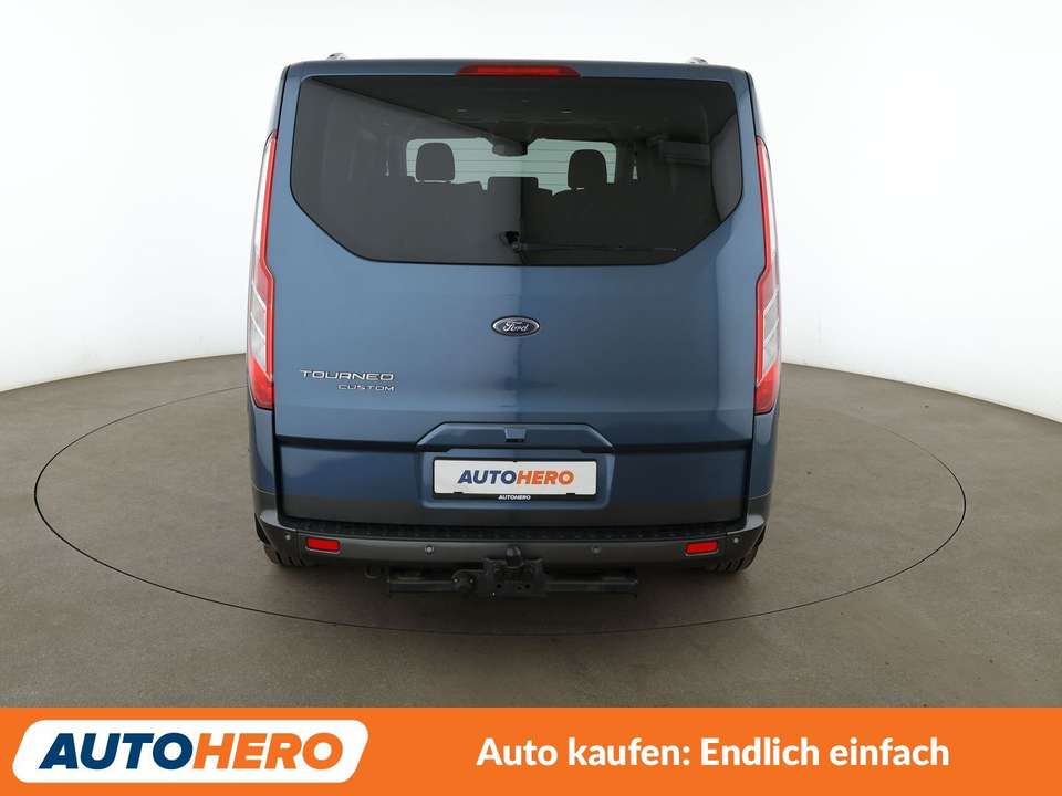 Ford Tourneo Custom - Imagem 5
