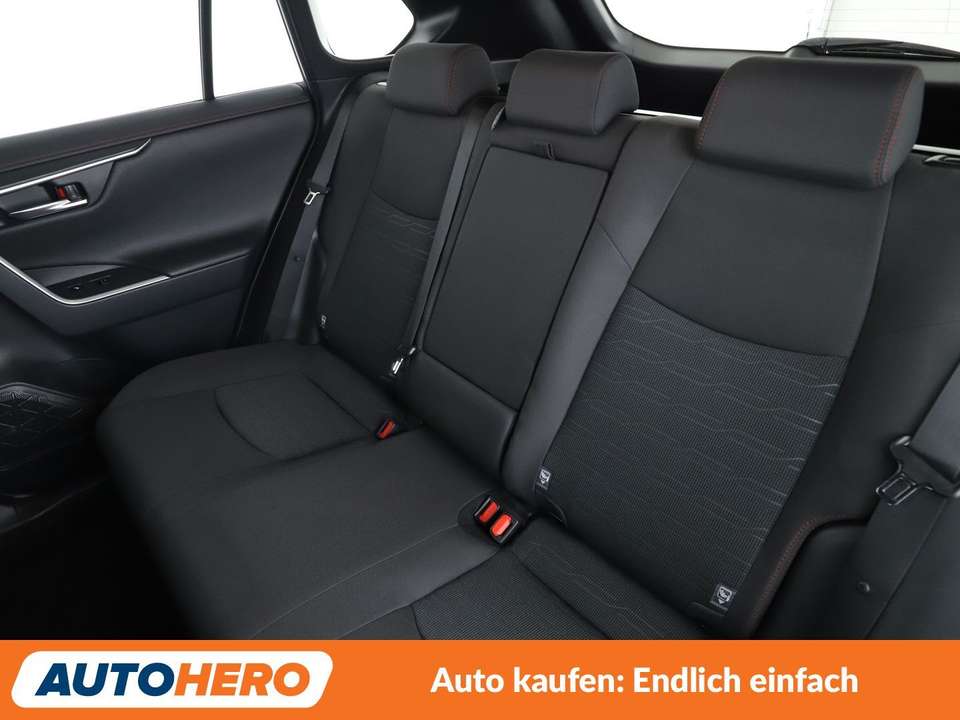 Toyota RAV 4 - Imagem 14