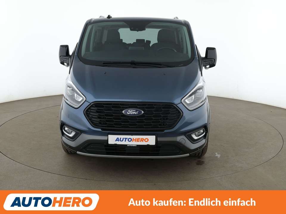 Ford Tourneo Custom - Imagem 9