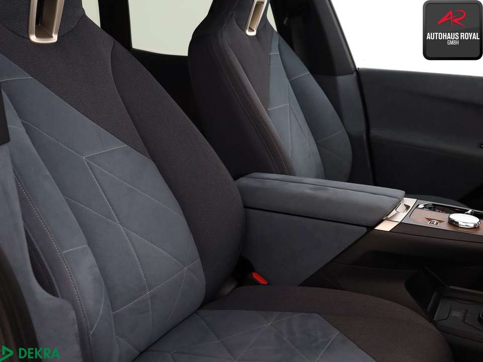 BMW iX - Imagem 12